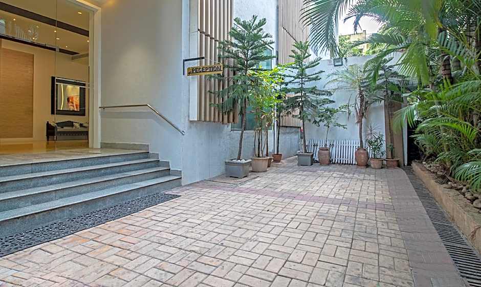 Treebo Regency - Bund Garden, Dhole Patil Road