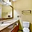 OYO Townhouse Oklahoma City Airport