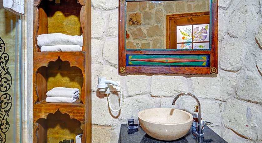 Nova Cave Hotel