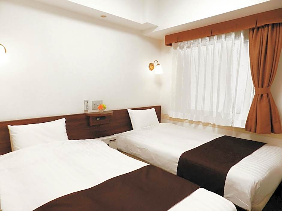 Hotel Check In Shimbashi