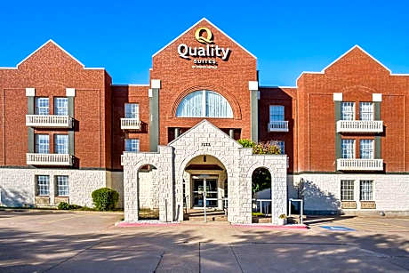 Quality Suites Irving-Las Colinas