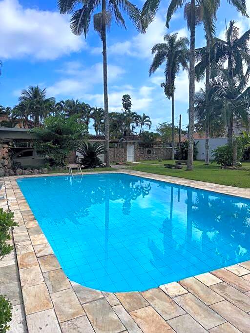 Villa Tavares - casa com piscina na praia da Lagoinha