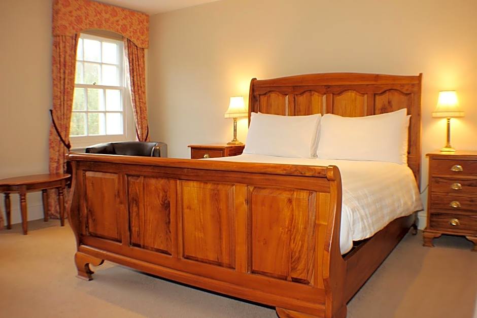 Rose in Vale Country House Hotel