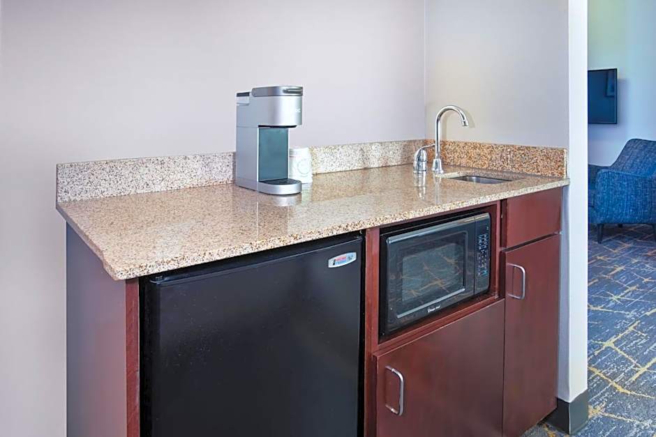Holiday Inn Canton-Belden Village By IHG