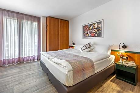 Economy Double or Twin Room