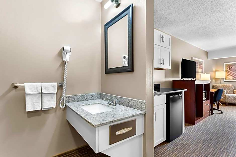 Quality Inn & Suites Gorham White Mountains