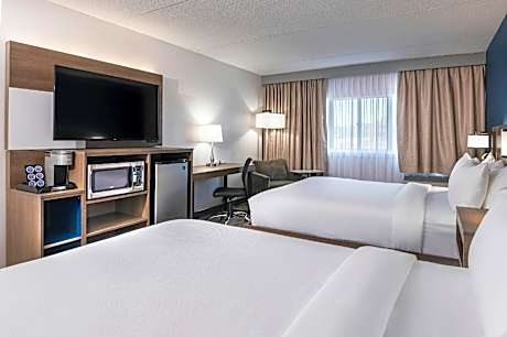 Standard Queen Room with Two Queen Beds - Non Smoking