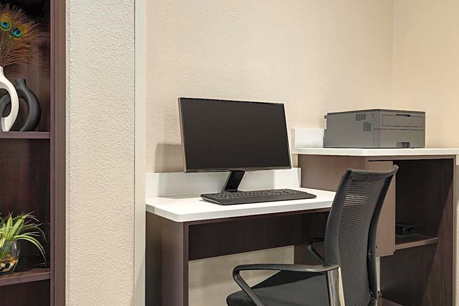 La Quinta Inn & Suites by Wyndham Memphis Wolfchase