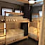 Iza Kamakura Guest House And Bar