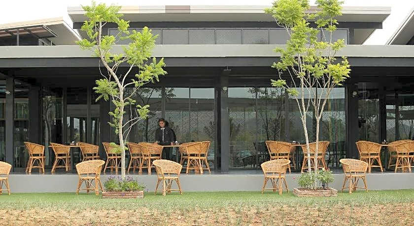 Navela Hotel & Convention