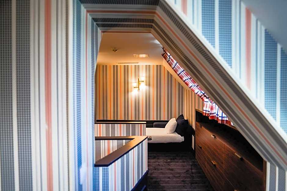 Hôtel du Cheval Blanc - Paris Marne La Vallée