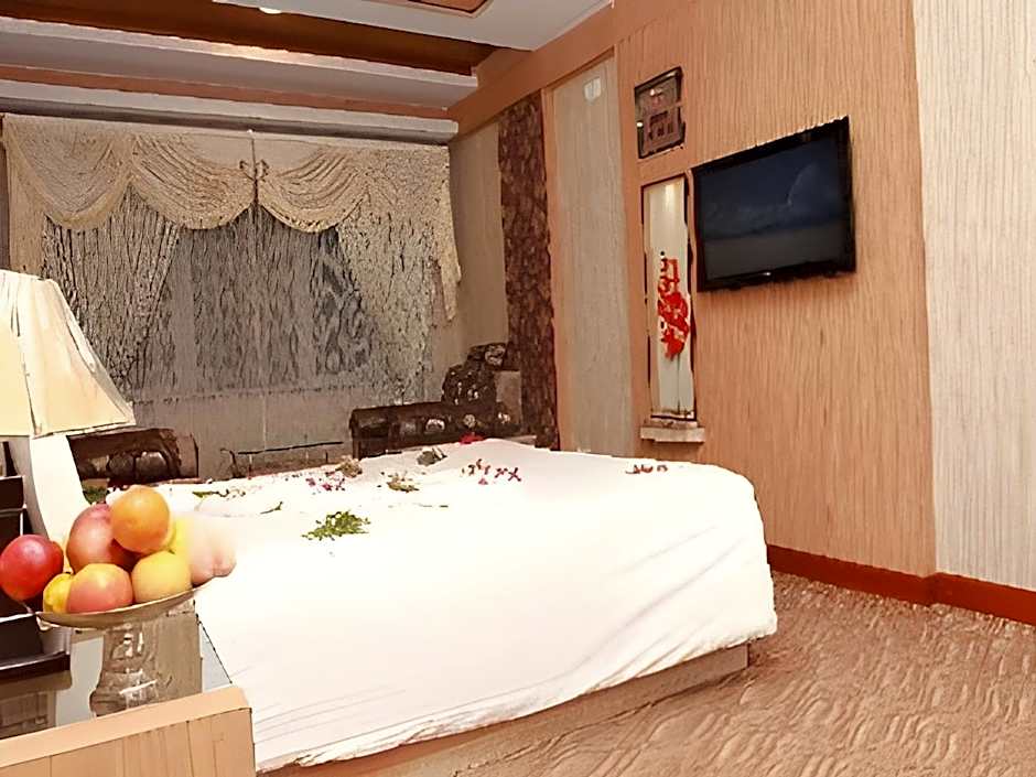 Hotel Astoria Residency