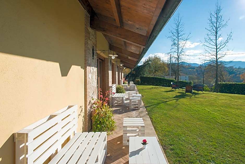 Valle Dell'Aquila Country House