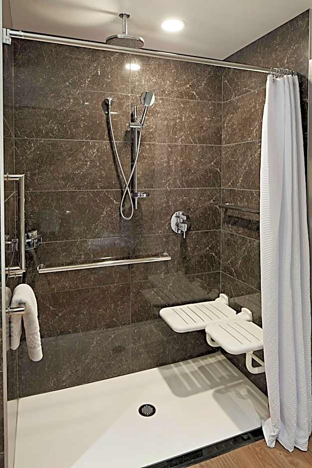 AC Hotel by Marriott Minneapolis Downtown