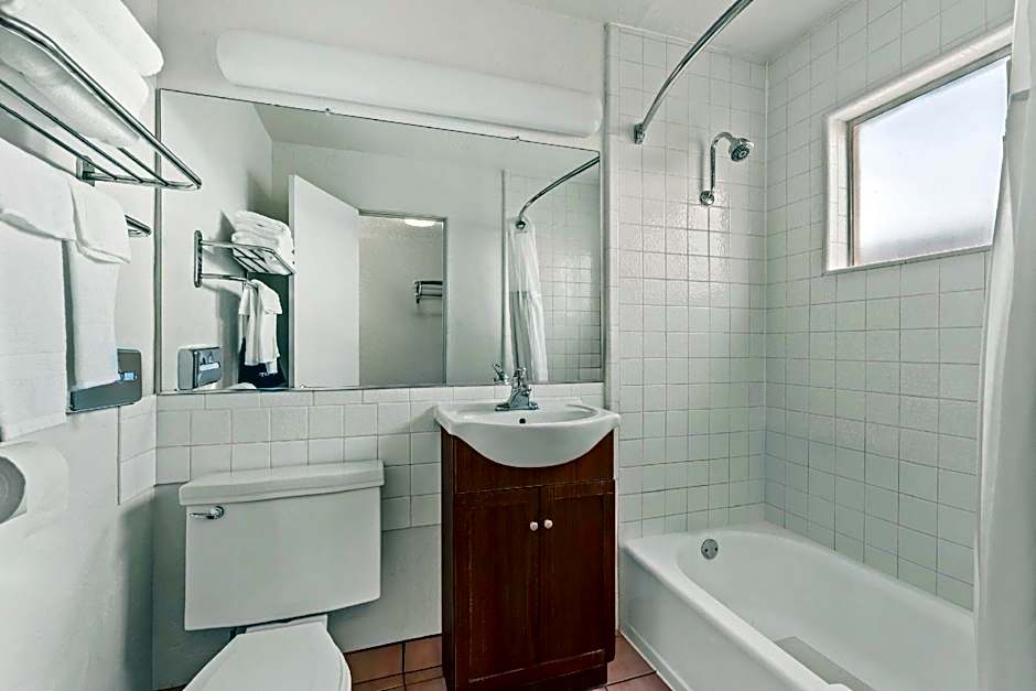 Travelodge by Wyndham Page