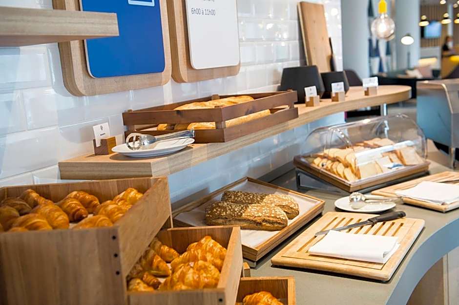 Holiday Inn Express Paris - CDG Airport By IHG