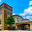 Comfort Inn & Suites Near Six Flags & Medical Center