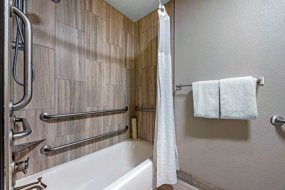 Elizabeth Oceanfront Suites, an Ascend Collection Hotel