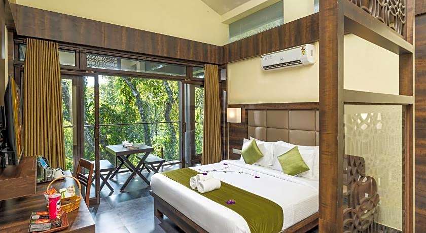 The Mountain Courtyard