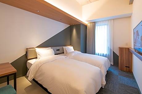 Standard Twin Room - Non-Smoking