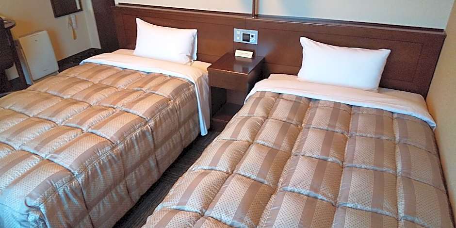 Hotel Route Inn Mitsukaido Ekimae