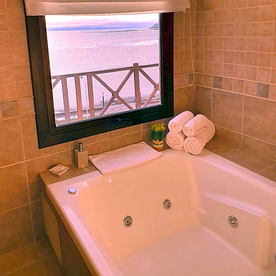 Xelena Hotel & Suites