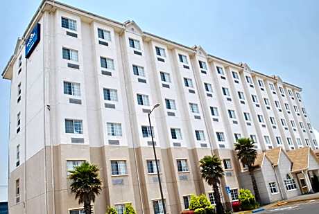 Microtel Inn & Suites By Wyndham Toluca