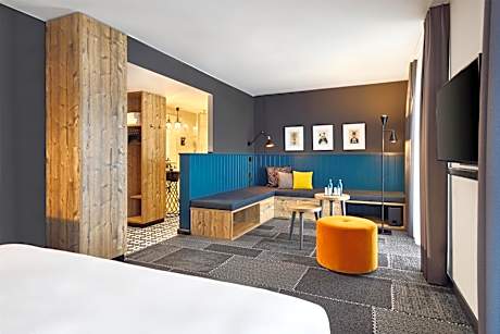 Premium King Room