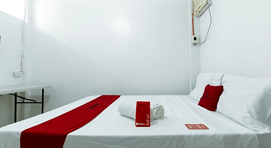 RedDoorz Shukran Rentals OPC Pampanga 