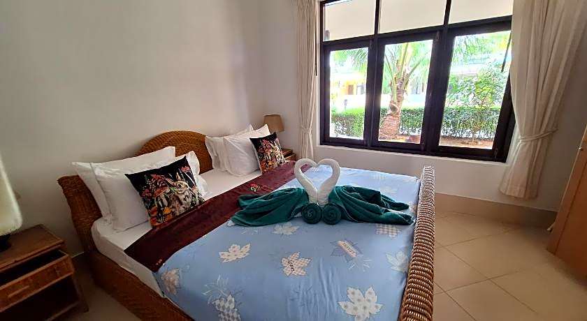 Jungle Village Bungalows 