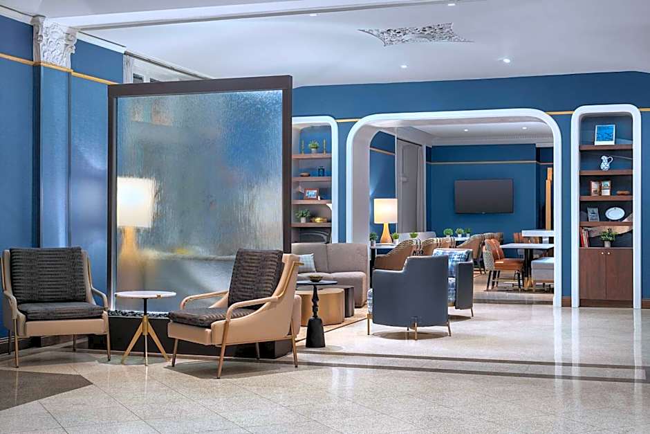 The Well House Hamilton, Tapestry Collection by Hilton