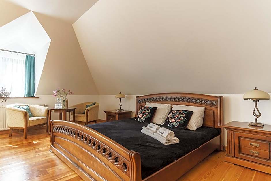 Apartamenty w Dworku Cheval