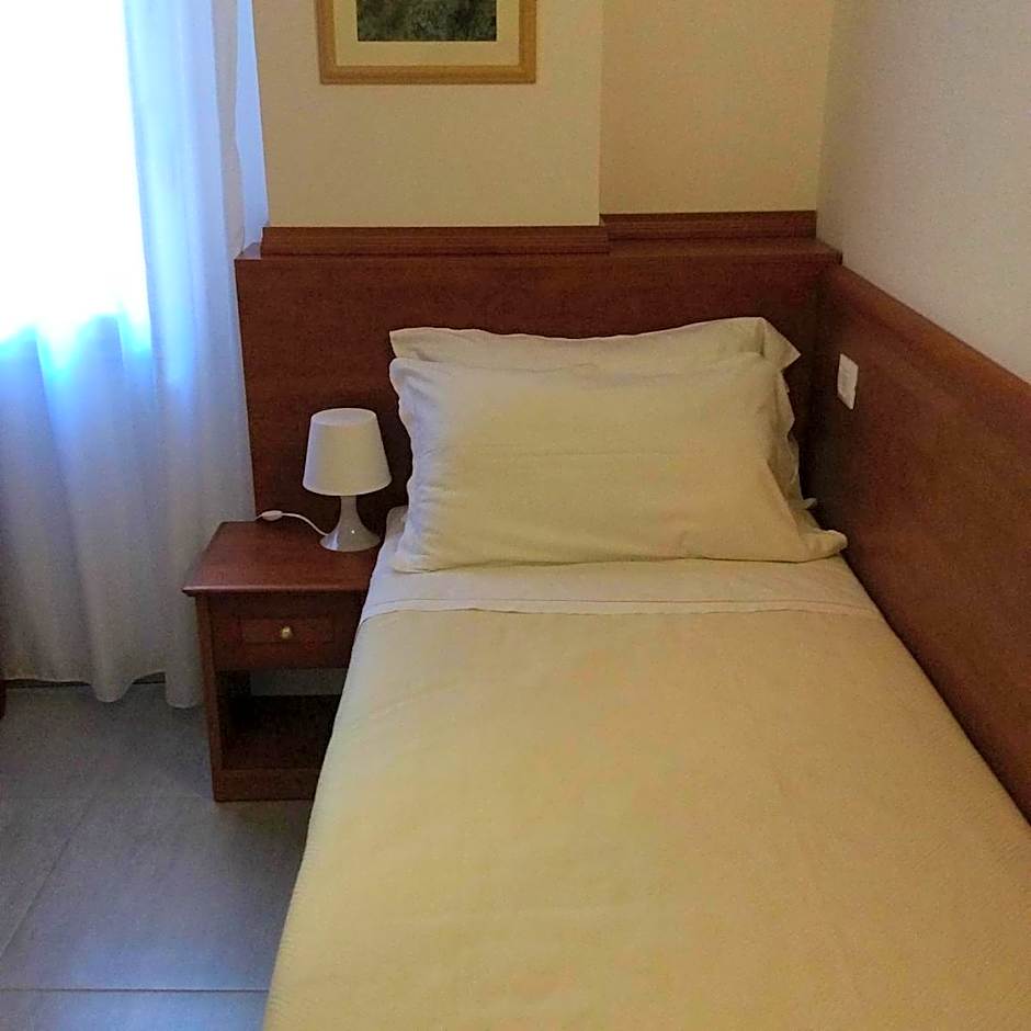 Buon Hotel Bologna Centro - Affittacamere - Self Check-In