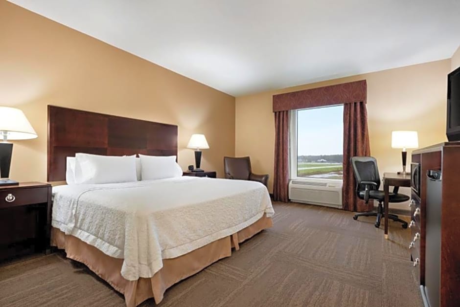 Hampton Inn & Suites Brunswick