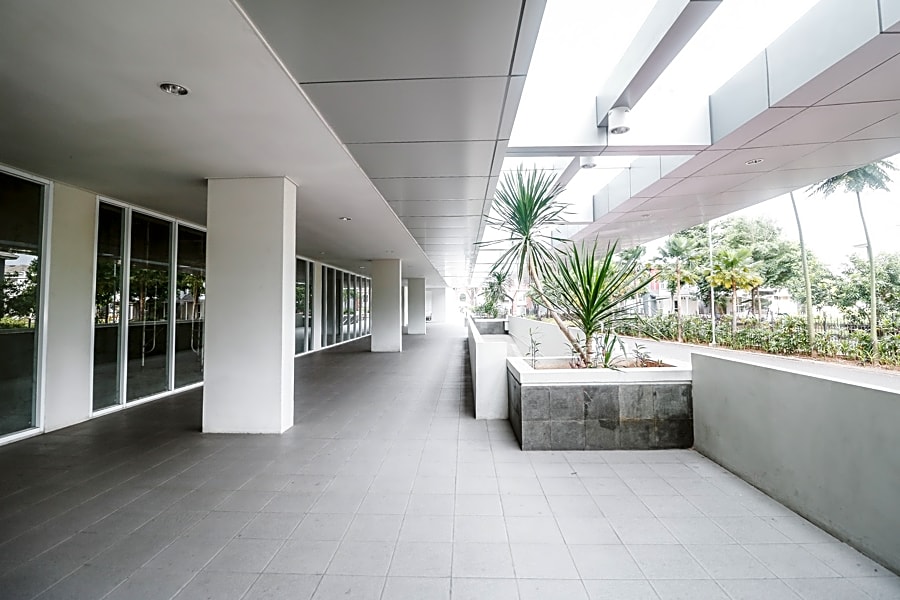 RedDoorz Apartment near Summarecon Mall Serpong