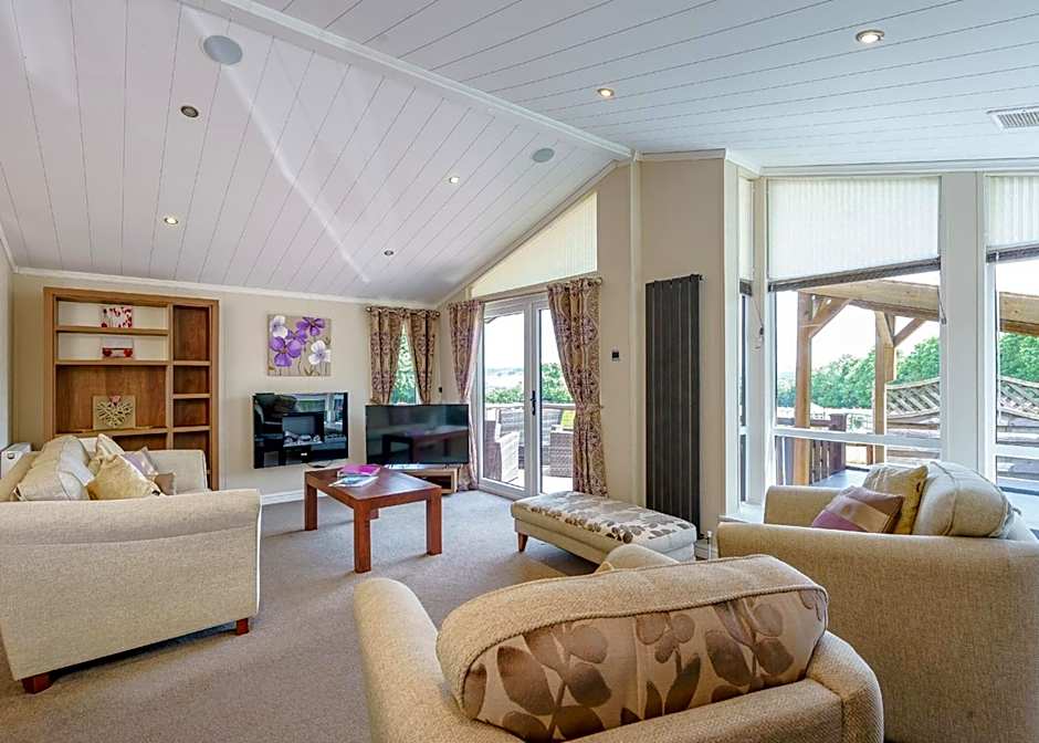 Calthwaite Hall Lodges