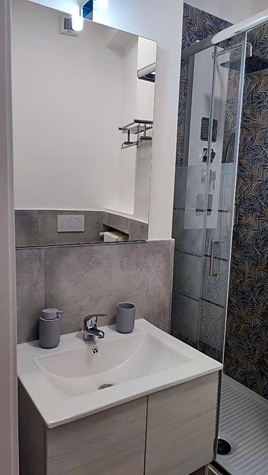 VATICAN GREEN GARDEN