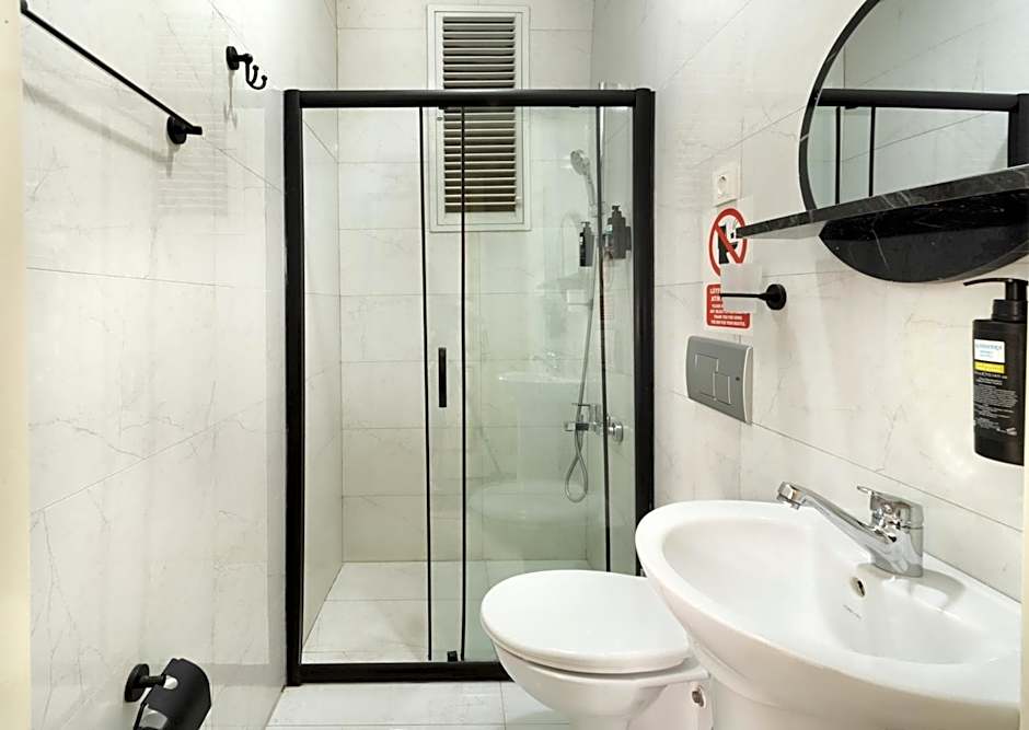 Alhambra Apart Hotel