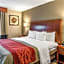 Comfort Inn & Suites West Springfield