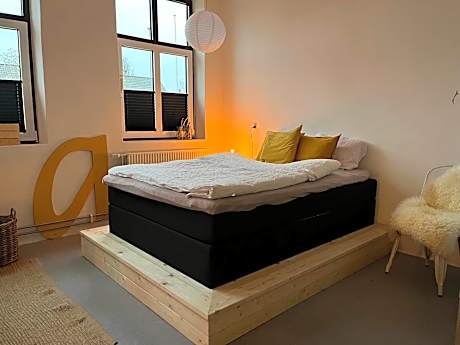 Room 9 -Hawkraft kulturhotel