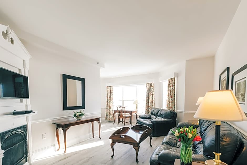 The Loyalist Country Inn & Conference Centre