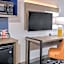 Comfort Inn & Suites At Dollywood Lane