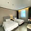 Hanting Hotel Beijing Yizhuang Beishenshu Metro Station