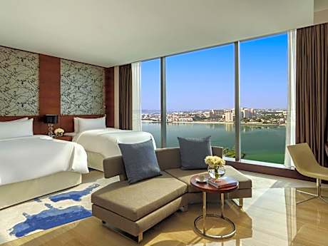 Fairmont Gold Creek View Room with Two Queen Beds - Non-Smoking