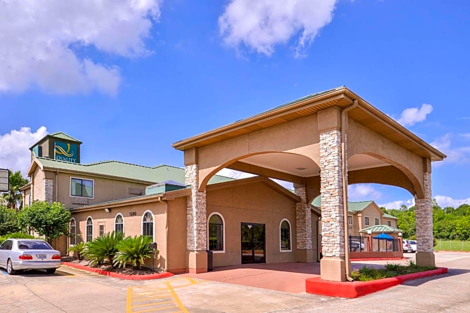 Quality Inn & Suites Beaumont