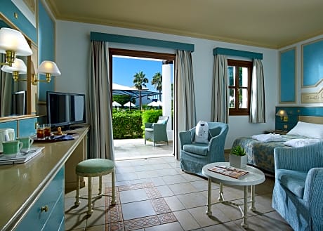 Bungalow Garden View