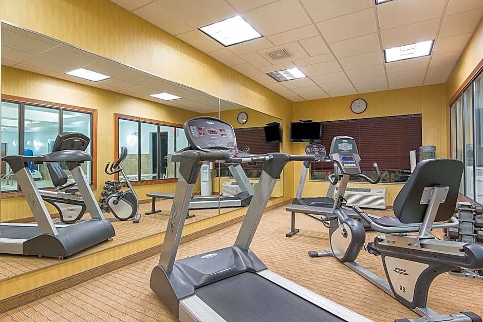 Holiday Inn Express and Suites Lafayette East By IHG