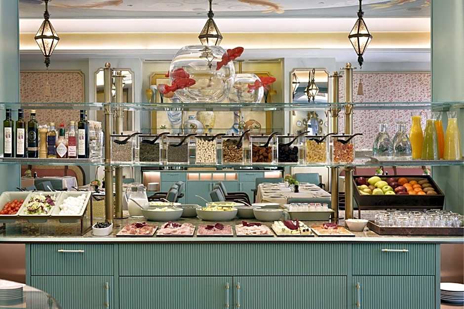 Grand Hotel Savoia Genova, Curio Collection by Hilton