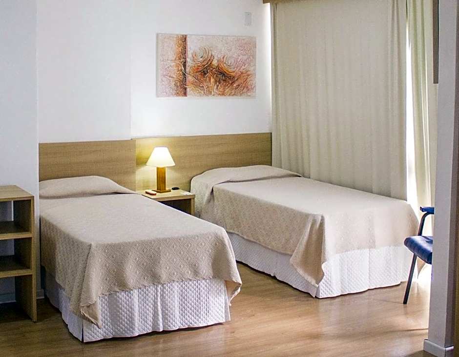 Dan Inn Express Porto Alegre - proximo a Orla do Guaiba - Reveillon 2024
