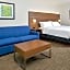 Holiday Inn Express & Suites - Marshalltown, an IHG Hotel